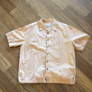 Men’s Quicksilver button down shirt